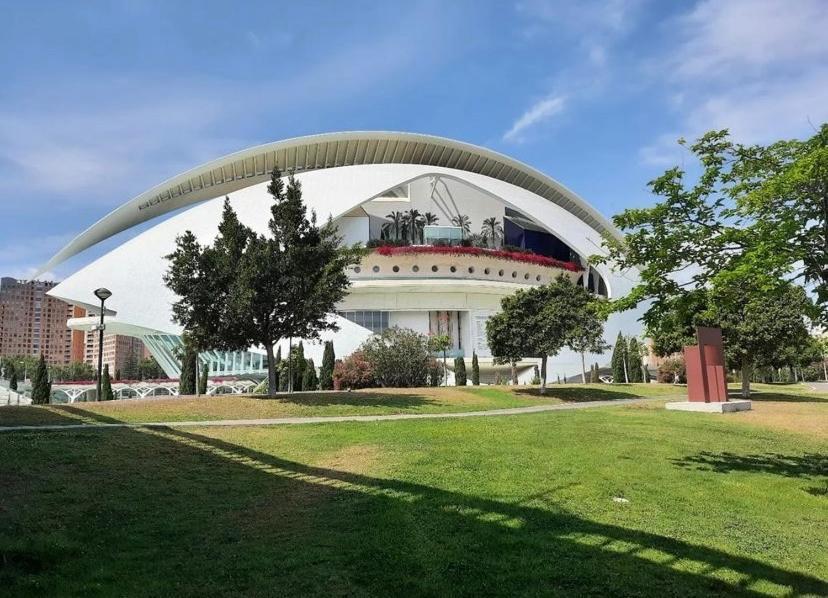 Apartamentos Ciudad De Las Artes Y Las Ciencias Valencia Eksteriør bilde