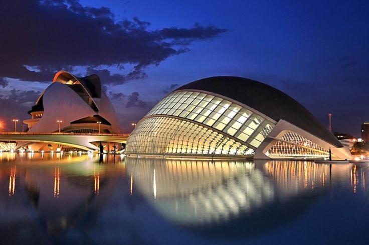 Apartamentos Ciudad De Las Artes Y Las Ciencias Valencia Eksteriør bilde